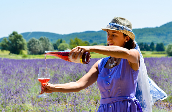 Die Provence und ihr Rosé. Foto: Magspace - Adobestock