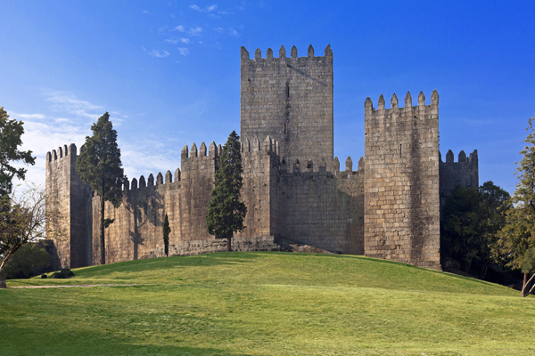 Guimarães Burg. Foto: StockPhotosArt.com