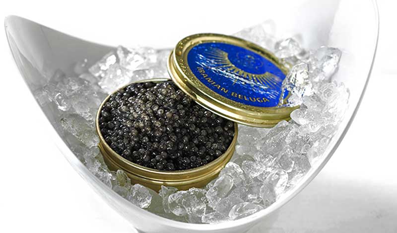 Der klassische Beluga-Kaviar, erkennbar an den blauen Deckeln. Foto: Sepehr Dad Caviar