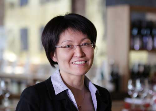 Die Japanerin Fumiko Tokuoka, die das Weingut Biffar leitet. Foto: Karl Jotter