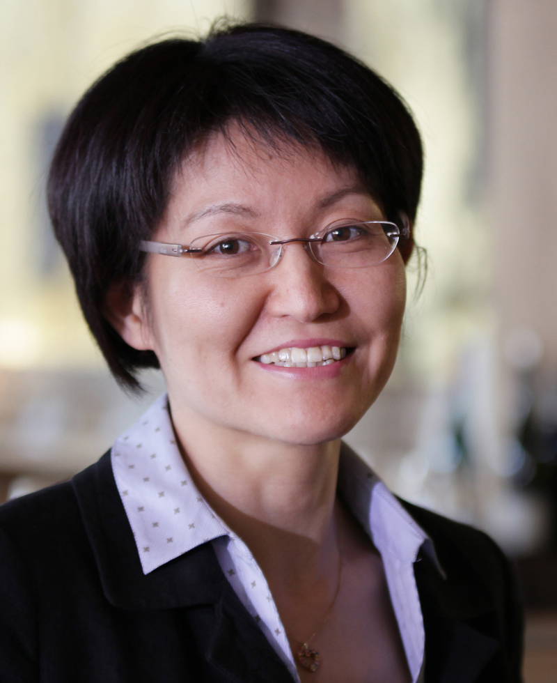 Fumiko Tokuoka, die Japanerin, die das Weingut Josef Biffar leitet.
