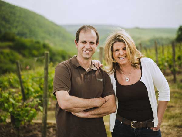 Weingut Holger Alt: Holger und Nicole Alt