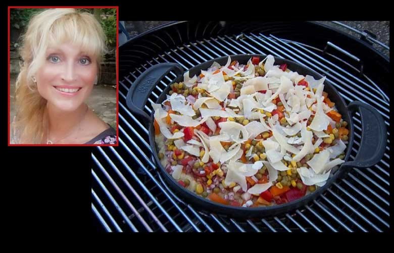 Grillrezept: Kartoffelpizza mit Schinken und Kräuterdip