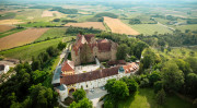 Kissed awake from its slumber: Frankenberg Castle, now almost a small Versailles – with a luxury castle hotel and wine estate.