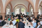 Die Versteigerung des VDP Rheingau findet traditionell im Kloster Eberbach statt.