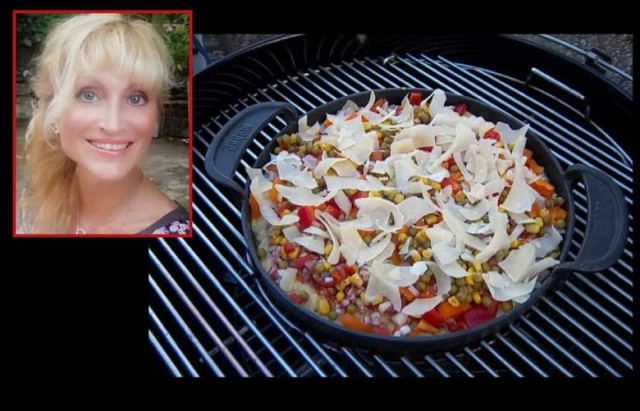 Grillrezept: Kartoffelpizza mit Schinken und Kräuterdip