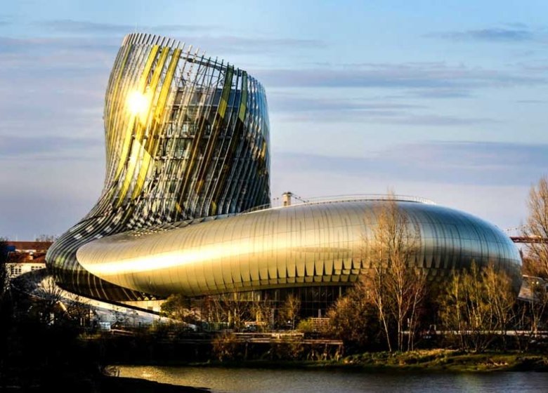 Die neue „Cité du Vin“ in Bordeaux. Foto: Anaka