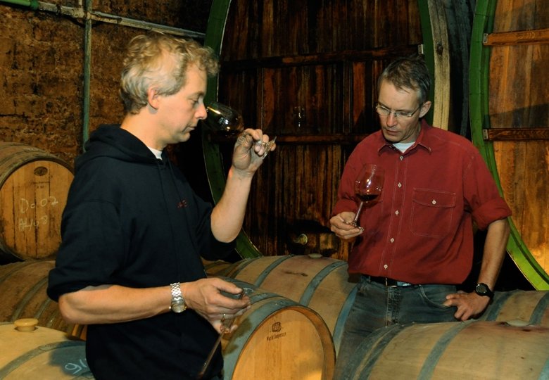 Zwei Bundesehrenpreisgewinner: Uwe und Harald Ziegler, die das Weingut August Ziegler betreiben.