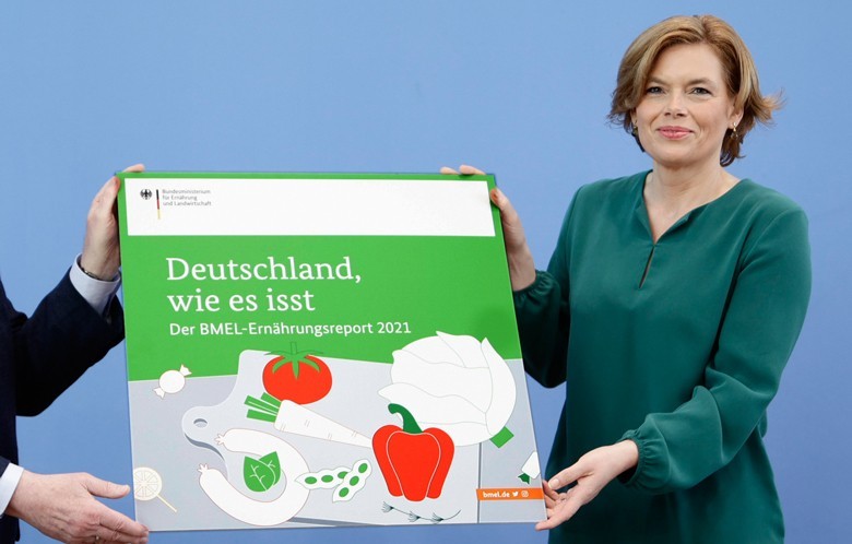 Deutschland, wie es isst: Unsere Vorlieben. Die Bundesmisterin für Ernährung und Landwirtschaft, Julia Klöckner, stellt den Ernährungsreport 2021 vor: Bürgerbefragung und der Nutri-Score